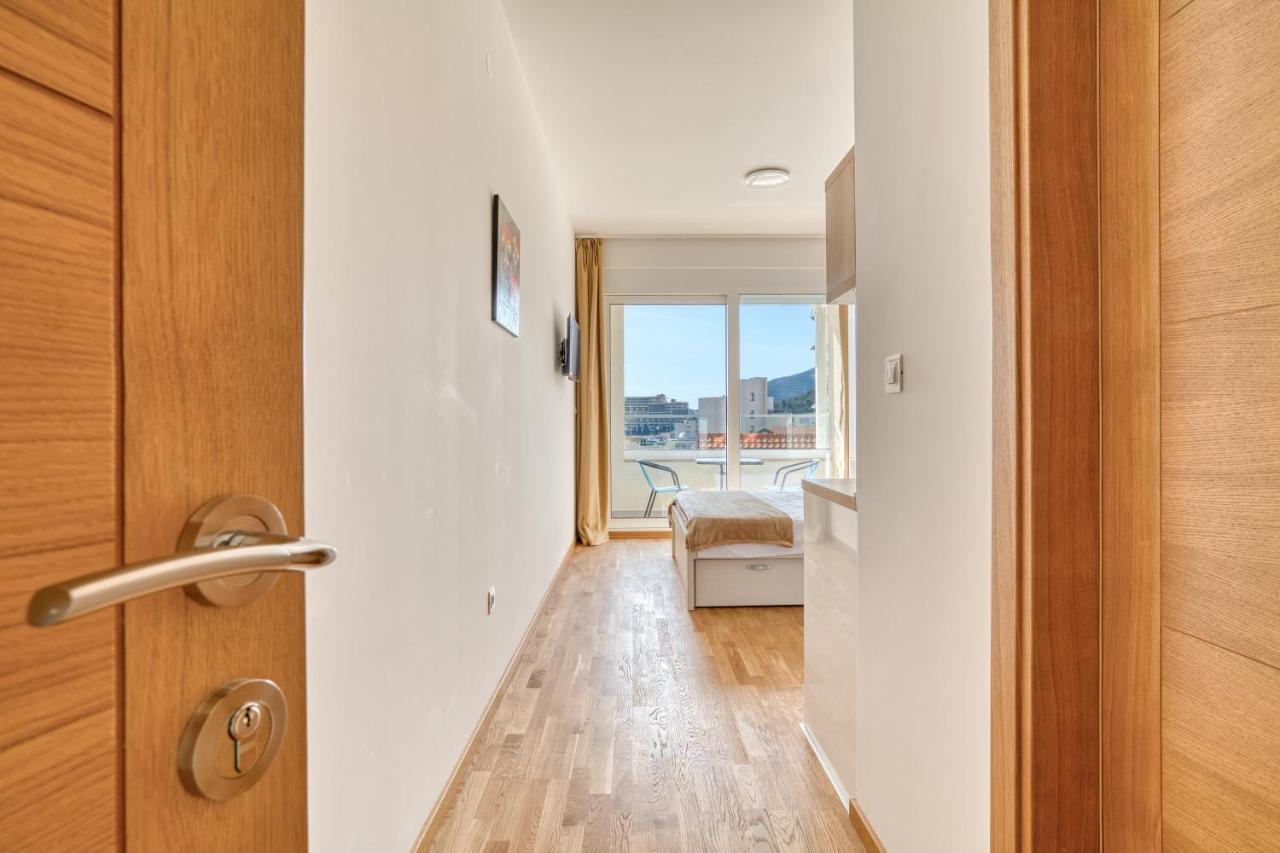Ivanovic Residences ブドヴァ エクステリア 写真